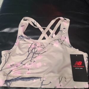 New Balance sports bra cherry blossom Medium 10/12